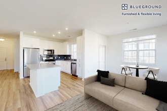 152 Shipyard Dr, Unit SI FL4-ID6149A in Hingham, MA - Foto de edificio - Building Photo