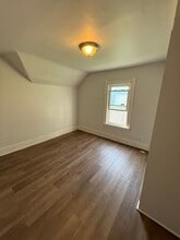 3132 Elyria Ave in Lorain, OH - Building Photo - Building Photo