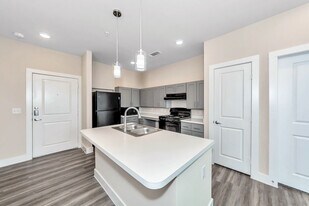 Patriot Park in Plano, TX - Building Photo