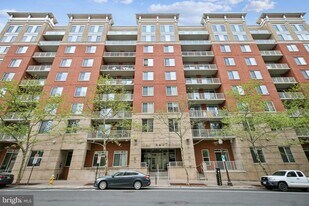 820 N Pollard St in Arlington, VA - Building Photo
