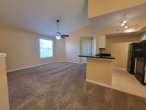 409 Fountainhead Cir in Kissimmee, FL - Building Photo - Building Photo