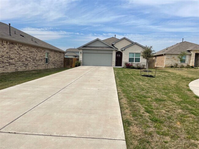 317 Bremen St in Georgetown, TX - Building Photo - Building Photo