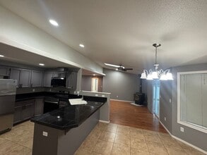 509 Chelan Ave in Moxee, WA - Building Photo - Building Photo