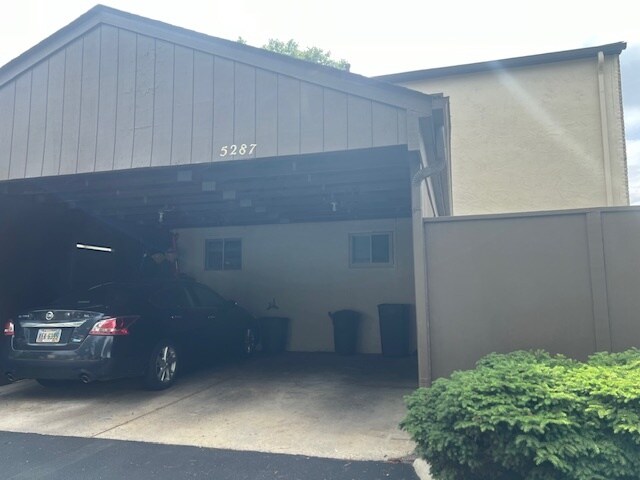 property at 5287 Ruthton Rd