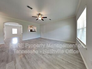400 Zeffer Ct in Spring Hill, TN - Building Photo - Building Photo