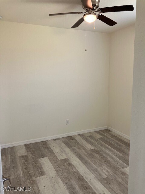 3343 Pasadena Ct in Ft. Myers, FL - Foto de edificio - Building Photo