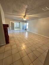 5718 Jones Falls Dr in San Antonio, TX - Building Photo - Building Photo