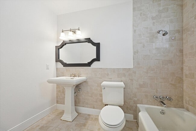 property at 4404 Vivian St