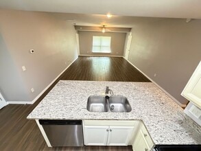 2615 Fair Oaks Dr in Deltona, FL - Building Photo - Building Photo