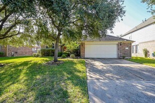 2726 Redwick Dr in Spring, TX - Building Photo