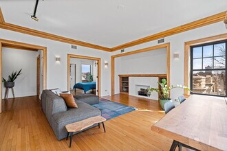 1474 W Foster Ave in Chicago, IL - Building Photo - Building Photo