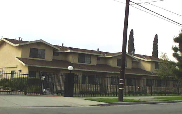 1034 E 6th St in Ontario, CA - Building Photo - Building Photo