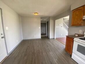 2407 Sunny Meadow Dr in Jonesboro, AR - Building Photo - Building Photo