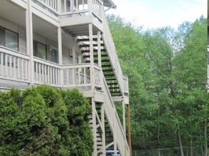 Fifth Avenue Apartments in Everett, WA - Building Photo - Building Photo