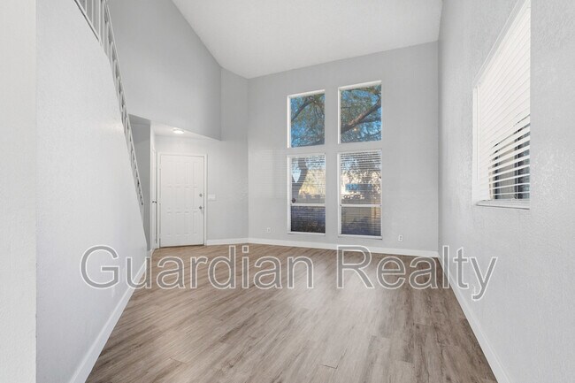 509 Kristin Ln in Henderson, NV - Building Photo - Building Photo