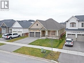 1214 Green Acres Dr in Fort Erie, ON - Building Photo - Building Photo