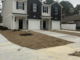 888 Danish Dr in Fayetteville, NC - Building Photo