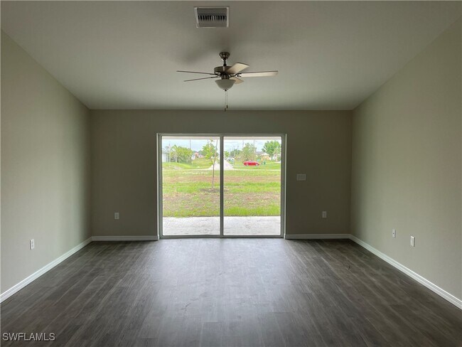 1407 NW 18th Terrace in Cape Coral, FL - Building Photo - Building Photo