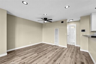 20526 S Western Ave in Torrance, CA - Building Photo - Building Photo