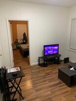 16 Leeds St, Unit 1 in Boston, MA - Building Photo