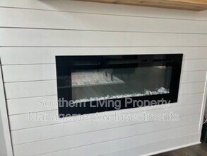 6985 Waterstone Dr in Sherrills Ford, NC - Building Photo - Building Photo