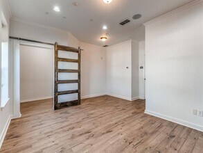 3942 Sugar Tree Way in Addison, TX - Building Photo - Building Photo