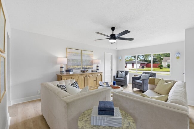 property at 3411 Wentworth St