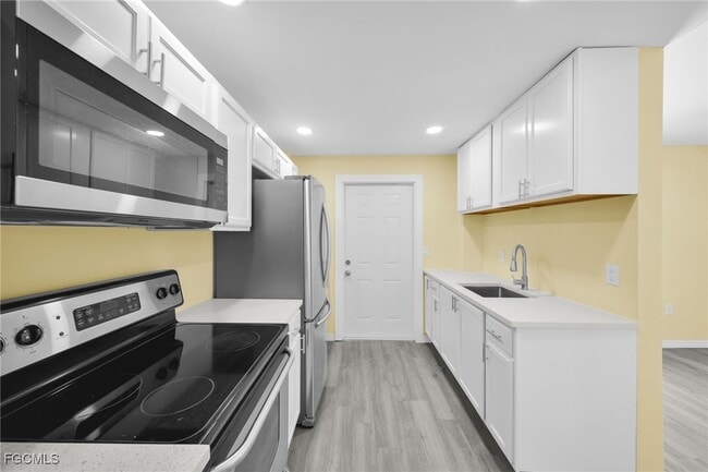 property at 128 Eucalyptus Ct