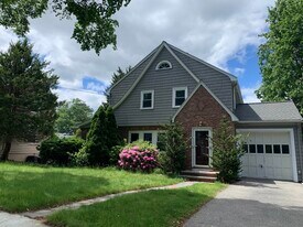11 Hallron Rd in Newton, MA - Building Photo