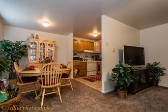 Avante Apartments in Gilbertsville, PA - Foto de edificio - Building Photo