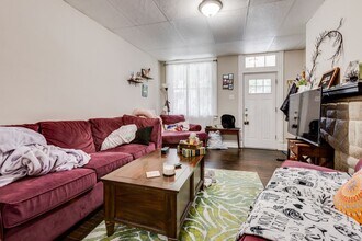 406 Kingsboro St in Pittsburgh, PA - Building Photo - Building Photo