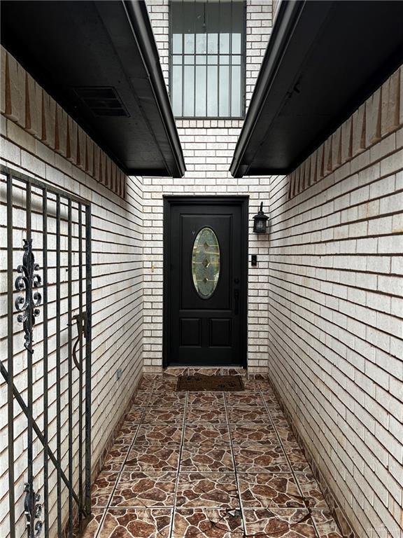 21 Guadalajara Ave in Brownsville, TX - Building Photo - Building Photo