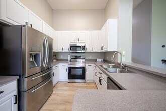 5008 Bluff Heights Trail SE in Prior Lake, MN - Building Photo - Building Photo