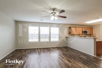 8002 Echinacea Dr in Baytown, TX - Building Photo - Building Photo