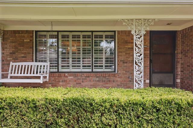 2915 Touraine Dr in Dallas, TX - Building Photo - Building Photo