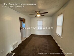 133 16th St NE in Canton, OH - Building Photo - Building Photo