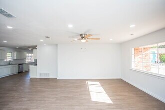 6004 Vernon Ave in Lubbock, TX - Building Photo - Building Photo