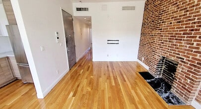 1463 Fulton St, Unit 2 in Brooklyn, NY - Building Photo - Building Photo
