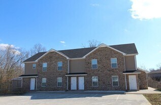 2291 McCormick Lane in Clarksville, TN - Building Photo