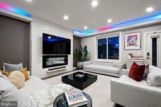 1121 Earl St in Philadelphia, PA - Building Photo - Building Photo