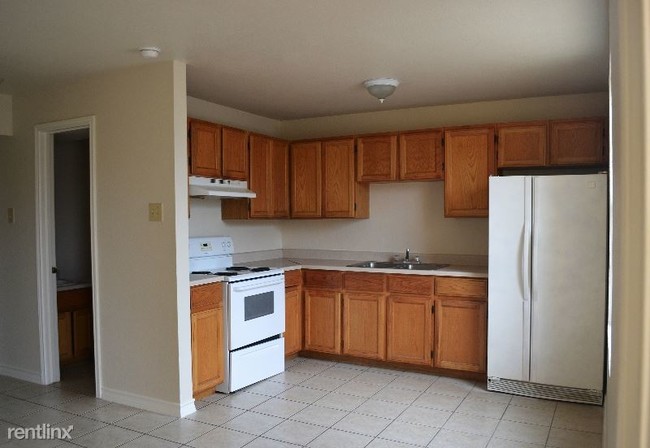 3414 Weeping Willow St in Laredo, TX - Building Photo - Building Photo
