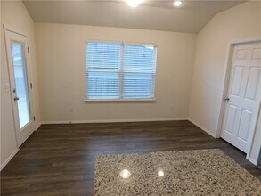 2995 W Azurite St in Fayetteville, AR - Foto de edificio - Building Photo