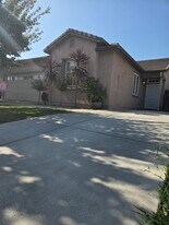 3929 Anastasia Ln in Stockton, CA - Building Photo