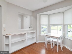 43 Parkhill Pl in Perry Hall, MD - Building Photo - Building Photo
