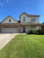 118 New Center Dr in Lafayette, LA - Building Photo