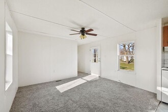 1710 S Walnut St in Hartford City, IN - Building Photo - Building Photo