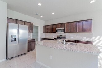 10407 Hatton Ln in Austin, TX - Building Photo - Building Photo