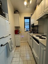 835 Beacon St, Unit 5E in Boston, MA - Building Photo - Building Photo