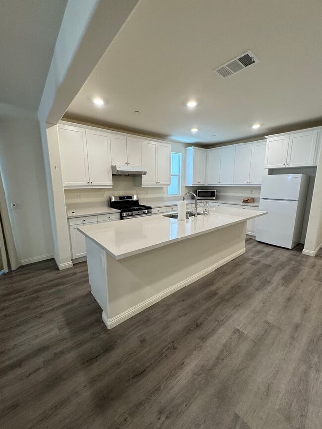property at 5584 Soria Dr.