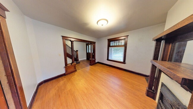 2424 W Clifton Ave in Cincinnati, OH - Building Photo - Building Photo